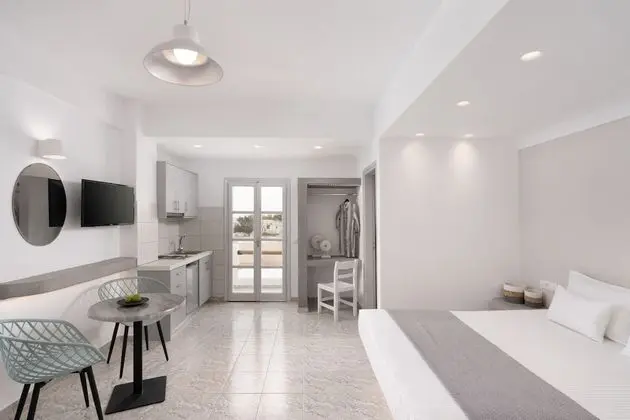 White Lily - Adults Only 16 plus - İç Mekan