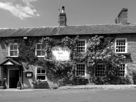 The White Lion Inn - 1