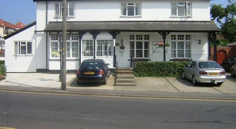 White Lodge Guest House