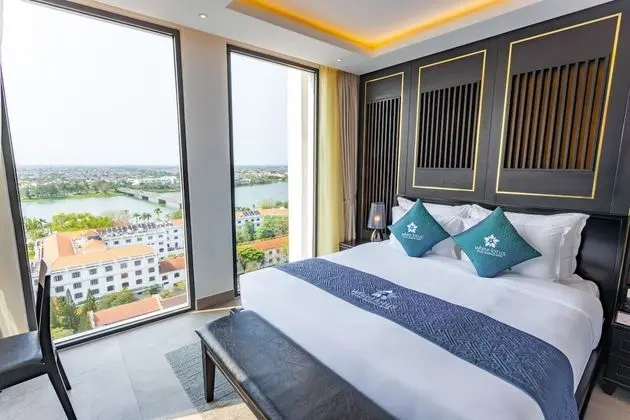 White Lotus Hue Hotel - Öne Çıkan Resim