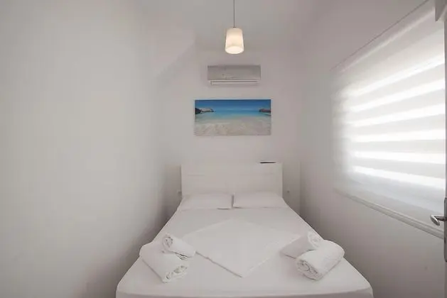 White Luxury House by Blue Waters Mykonos - Oda