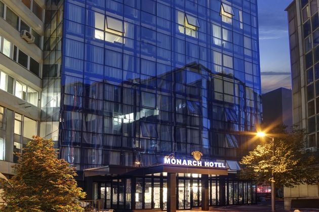 White Monarch HotelFotoğrafı