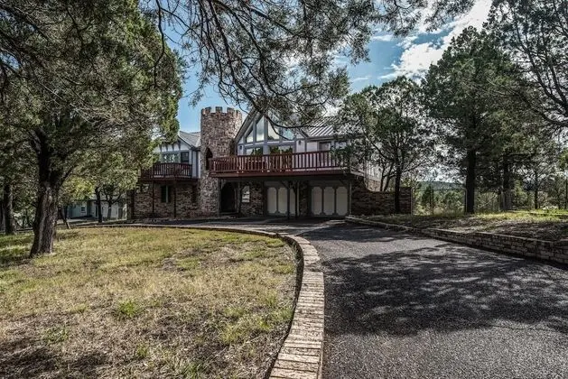 White Mountain Chateau - Dış Mekan