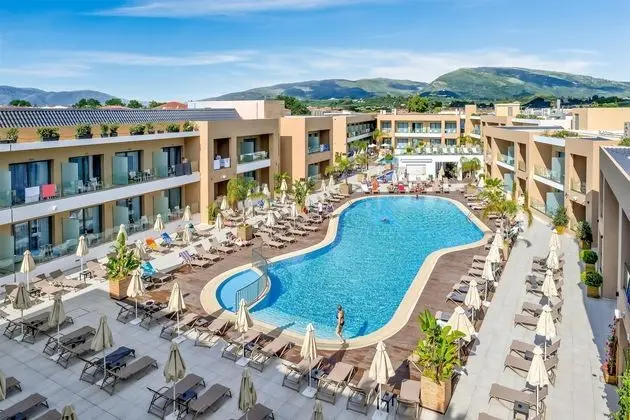 White Olive Elite Laganas - All Inclusive - Dış Mekan