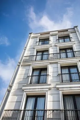 The White Orient Hotel - Dış Mekan