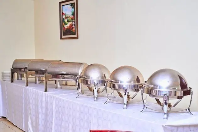 white Palace Hotel - Yerinde Yemek