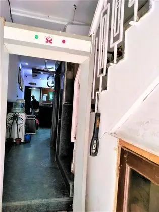 Hotel White Palace Nizamuddin Railway St - Dış Mekan