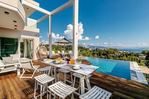 White Pearl Premium Villa Corfu - Havuz