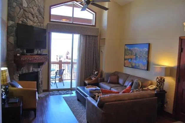 White Pines 1-BD at Westgate - Whitewater