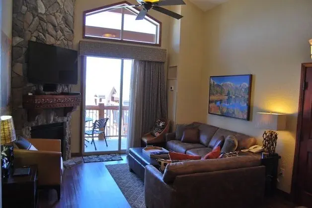 White Pines 2-BD at Westgate - Boa