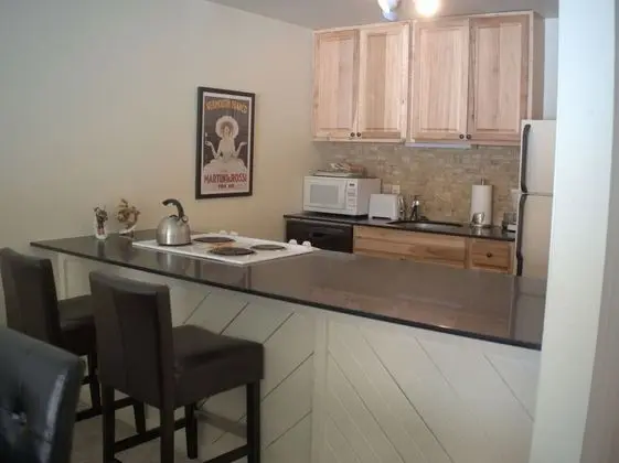 White Pines Three Kings Townhome 1-Bedroom Loft - -Walk to Lifts - Mutfak