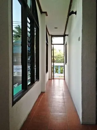 White Rabbit - Hostel - İç Mekan