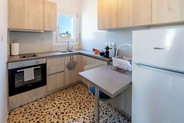 White Rock Milos Suites - Mutfak