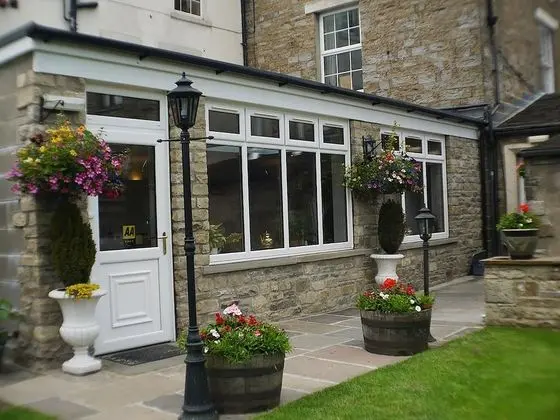 The White Rose Hotel