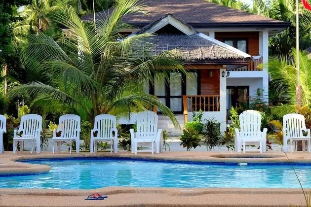 White Villas Resort