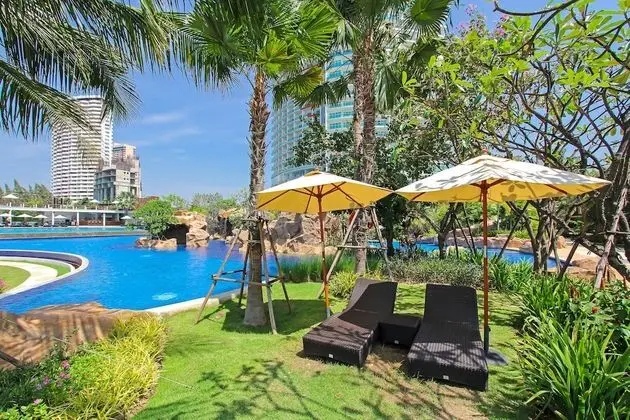 White Sand Beach Residences Pattaya - Havuz