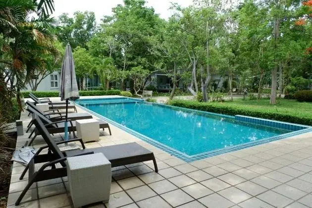 White at Sea Resort - Havuz