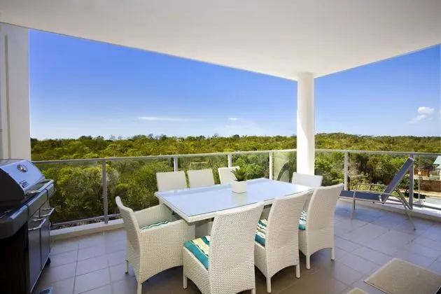 WHITE SHELLS LUXURY APARTMENTS
