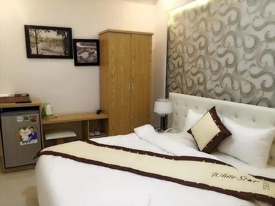 White Star Hotel - 1