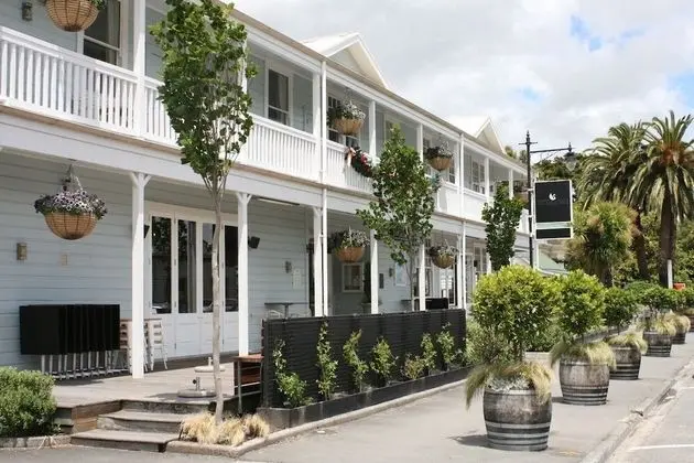 The White Swan Country Hotel - Dış Mekan
