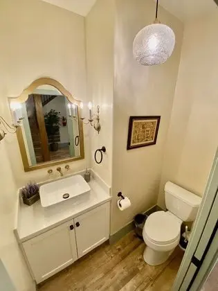 White Tahoe Cottage - Oda
