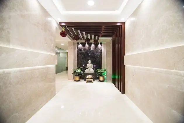 The White Tree Executive Suites - Lobi