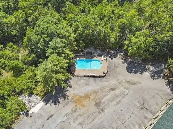 White Wing Lodge - Havuz
