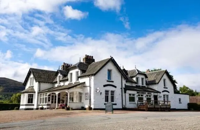 Whitebridge Hotel