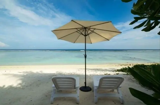 Whiteharp Beach Inn - Plaj