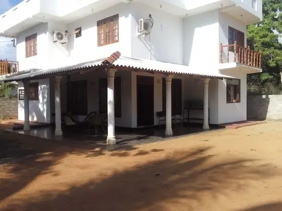 Hotel  Whitehouse