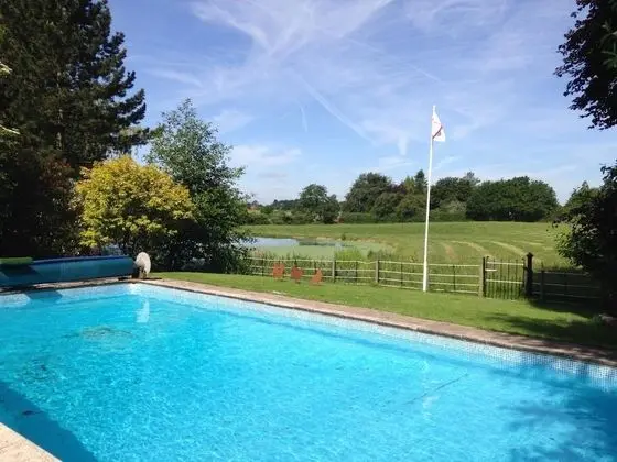 Whitethorn Bed and Breakfast - Havuz