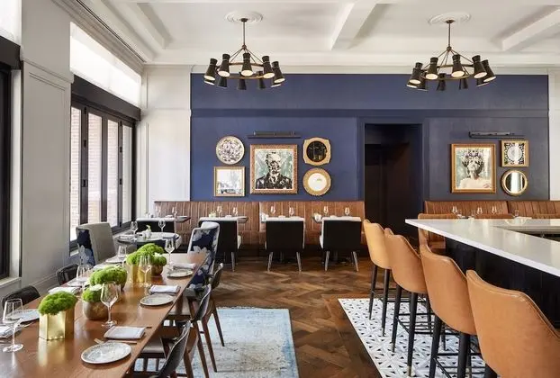 The Whitney Hotel - Yerinde Yemek