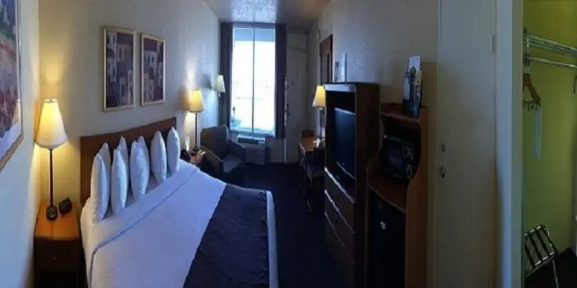 Whitten Inn University