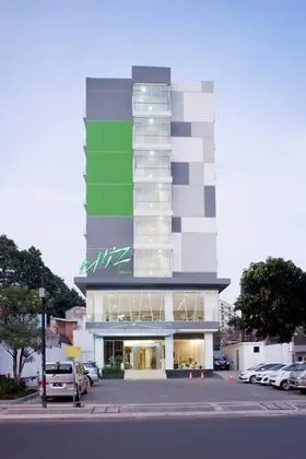 Whiz Hotel Cikini Jakarta - CHSE Certified