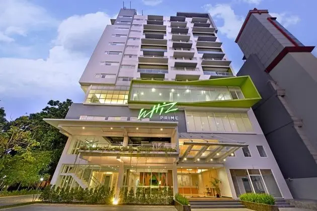 Whiz Prime Pajajaran Bogor