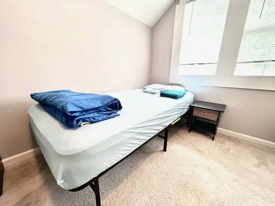 WHOLE Family - 4th Ave