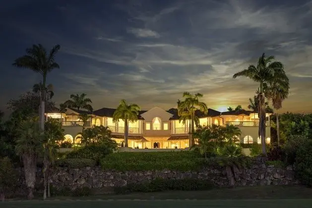 Wild Cane Ridge 2 by Island Villas