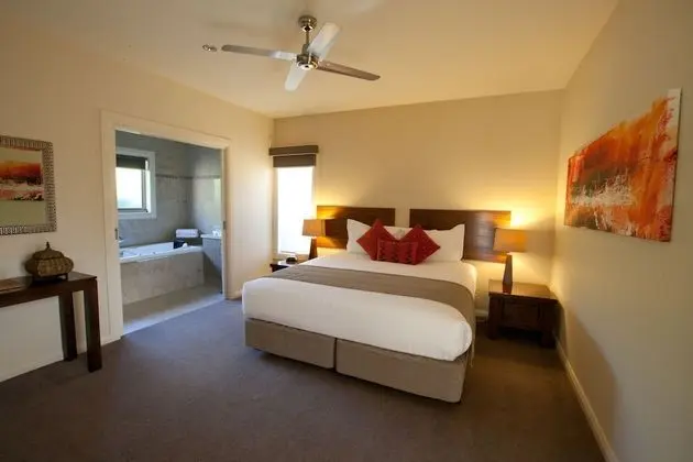 Wild Cattle Creek Estate - Oda