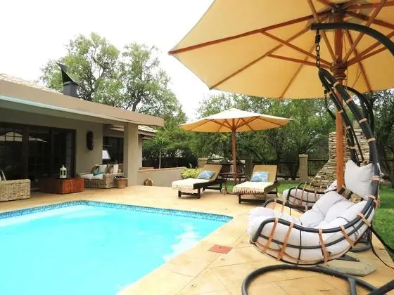 Wild Dog Guest Lodge