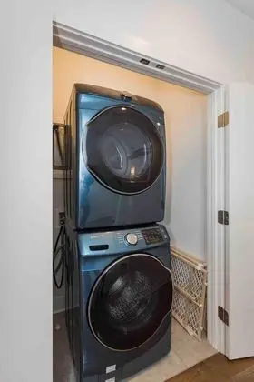 Wild Horse by Avantstay Gorgeous Nashville Townhouse w/ Rooftop Patio & Outdoor Kitchen - İç Mekan