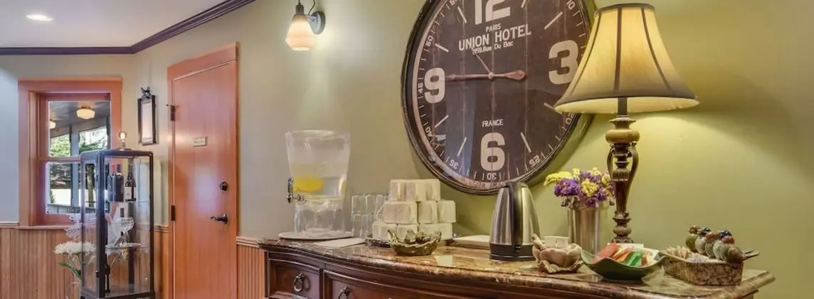The Wild Iris Inn - İç Mekan