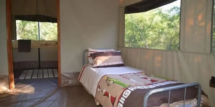 Wild Olive Tree Camp - Oda