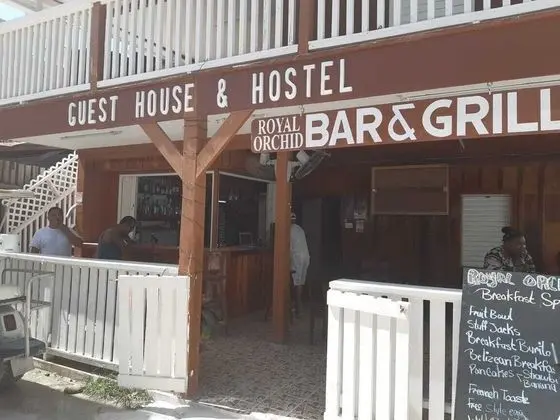 Wild Panther's Guest House & Hostel