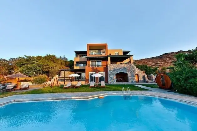 Wild Pear Villa