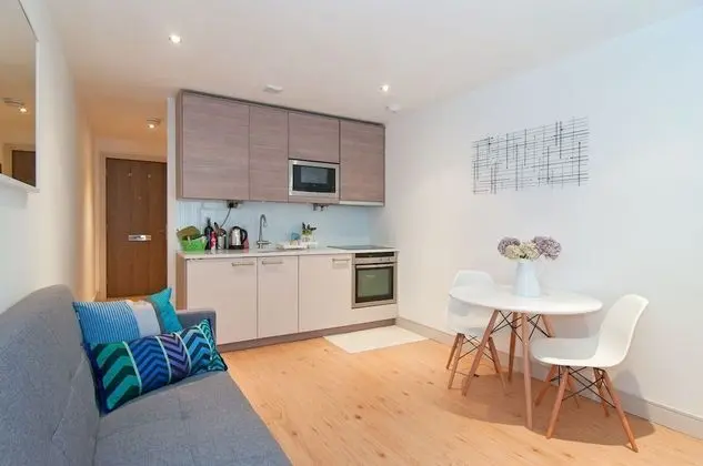 The Wilde riverside studio-flat