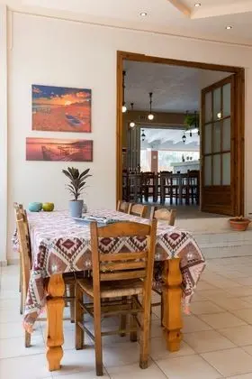 Wilde Rose Hotel - Lobi
