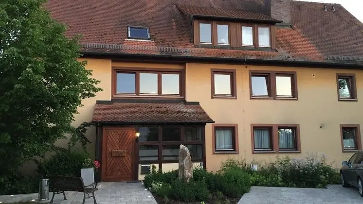 Wildkräuterhotel - 1