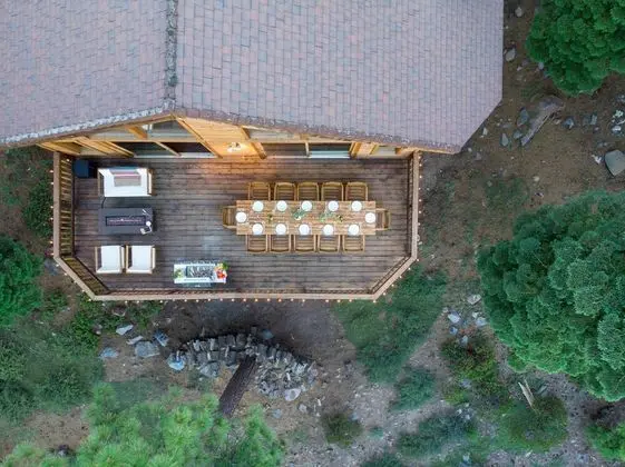 Wildwood by Avantstay Seclusion In The Woods w/ 3 Decks! 15mins From Nrthstar! - İç Mekan