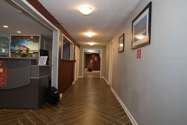 Wildwood Inn - Lobi