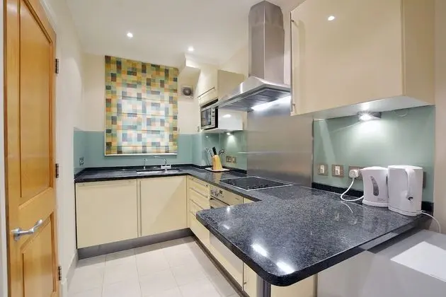 William Mews Townhouse - Mutfak